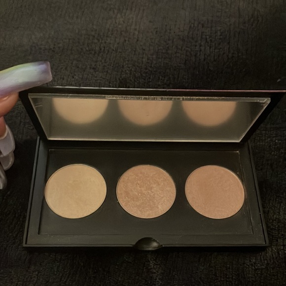 SMASHBOX Spotlight Palette- Pearl Highlighting powder limited edition - Picture 4 of 4